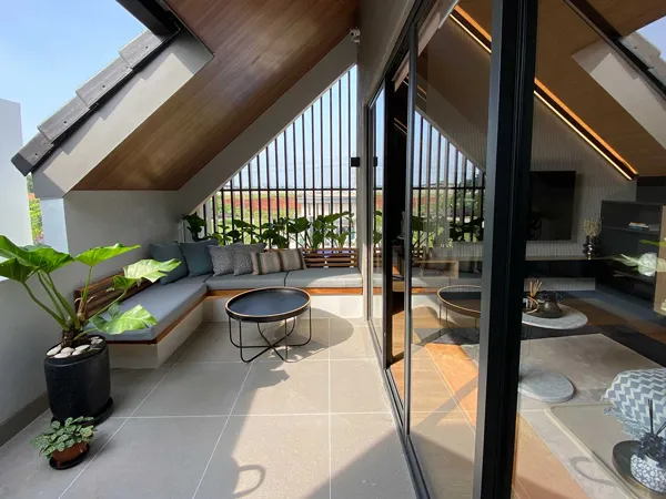 Leonora Interior 8